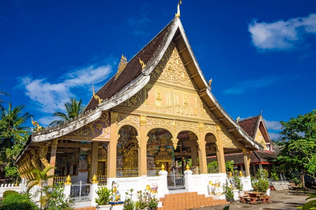 1772680756_Luang Prabang temple e-bike tour.jpg